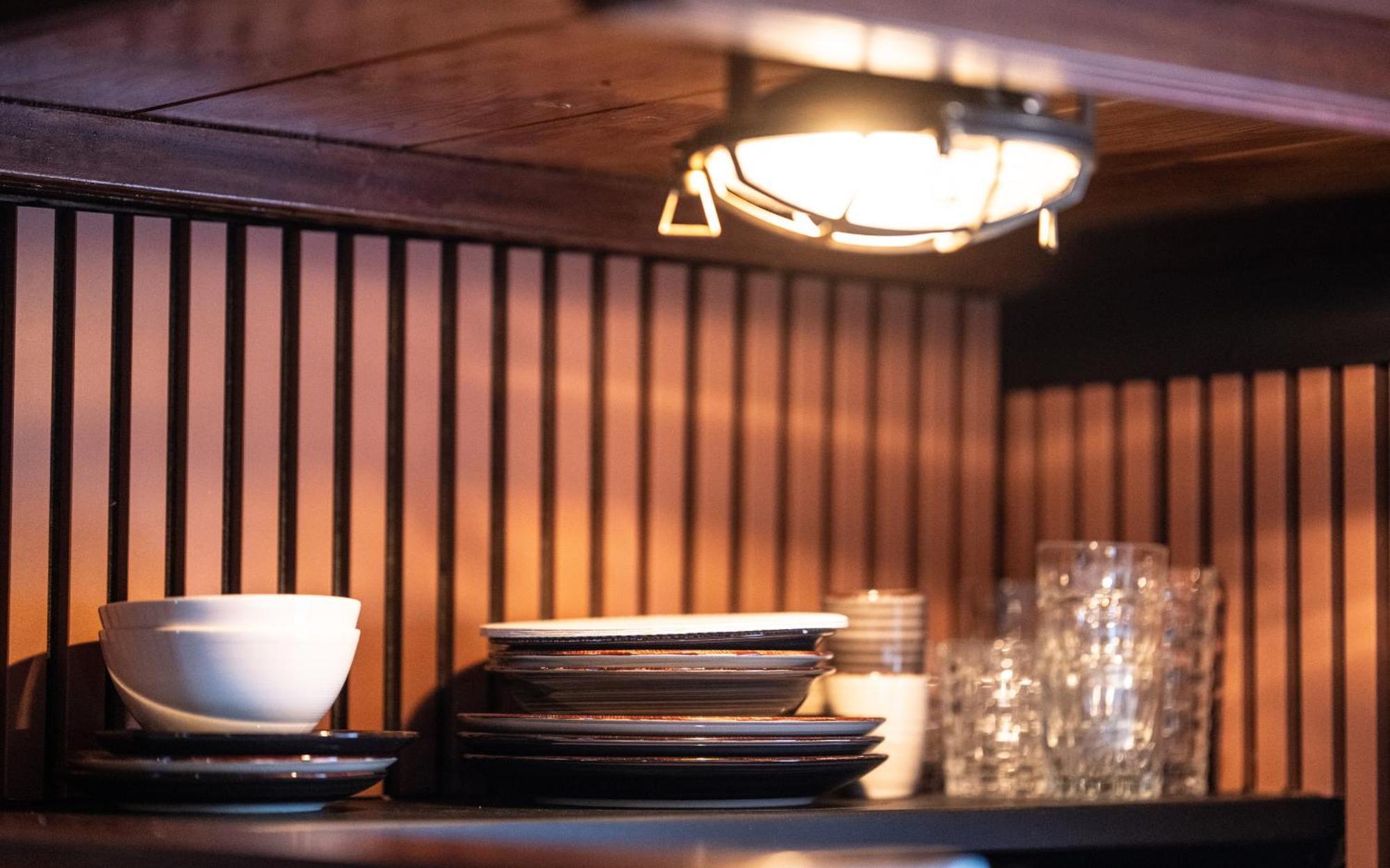 Houseboat-Amsterdam-Classic Luaran gambar